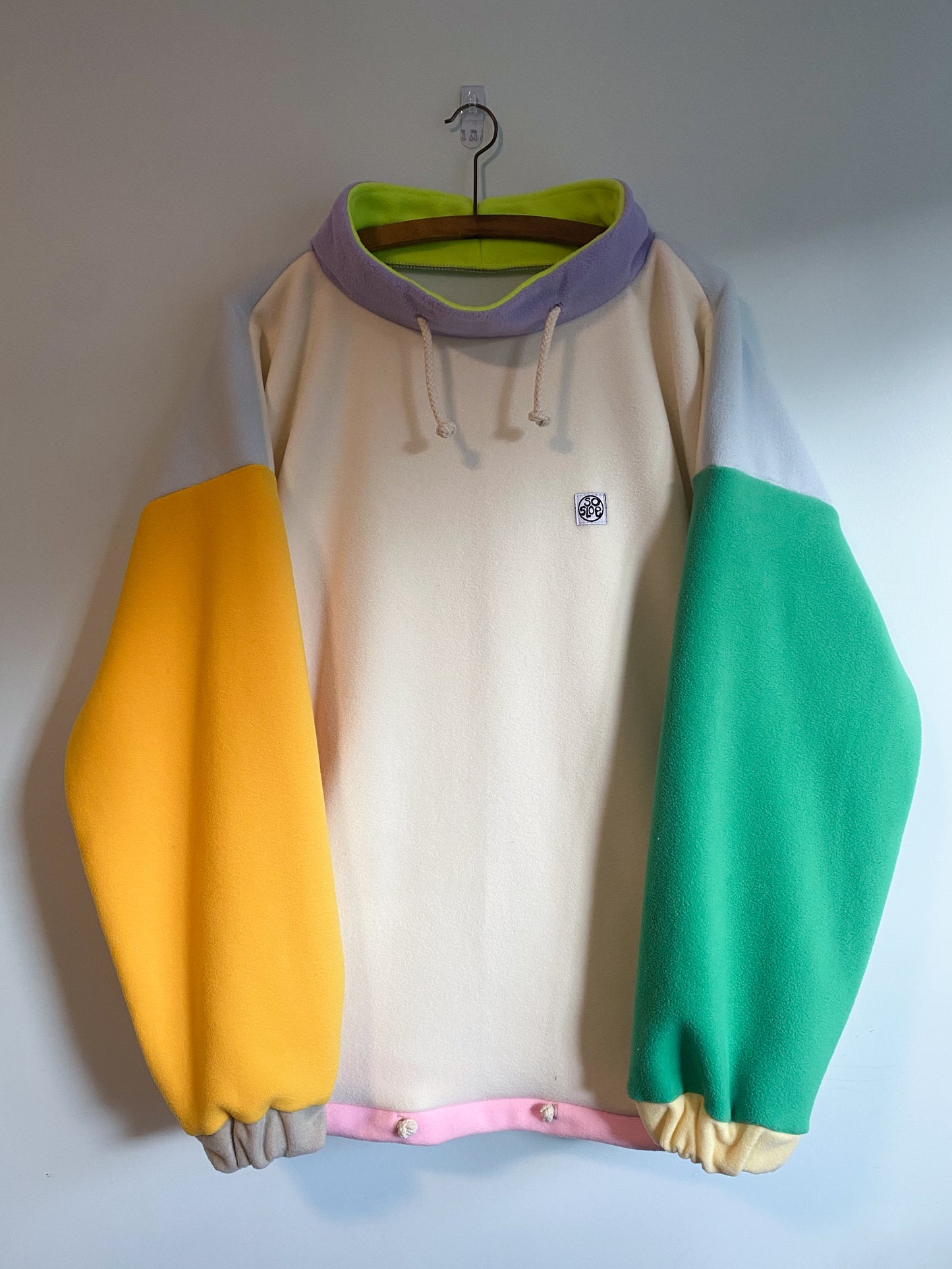 Fleece pullover