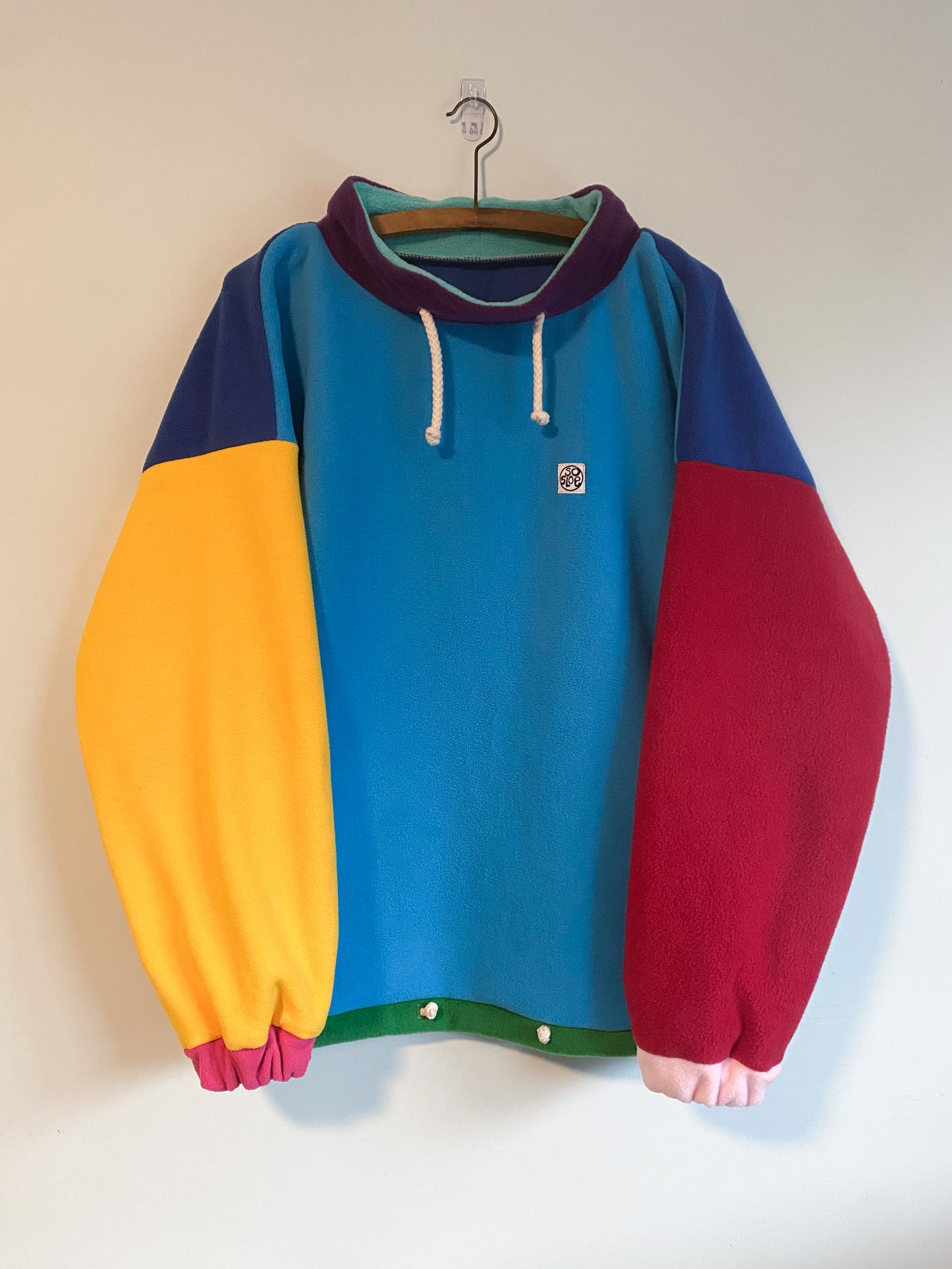 Fleece pullover