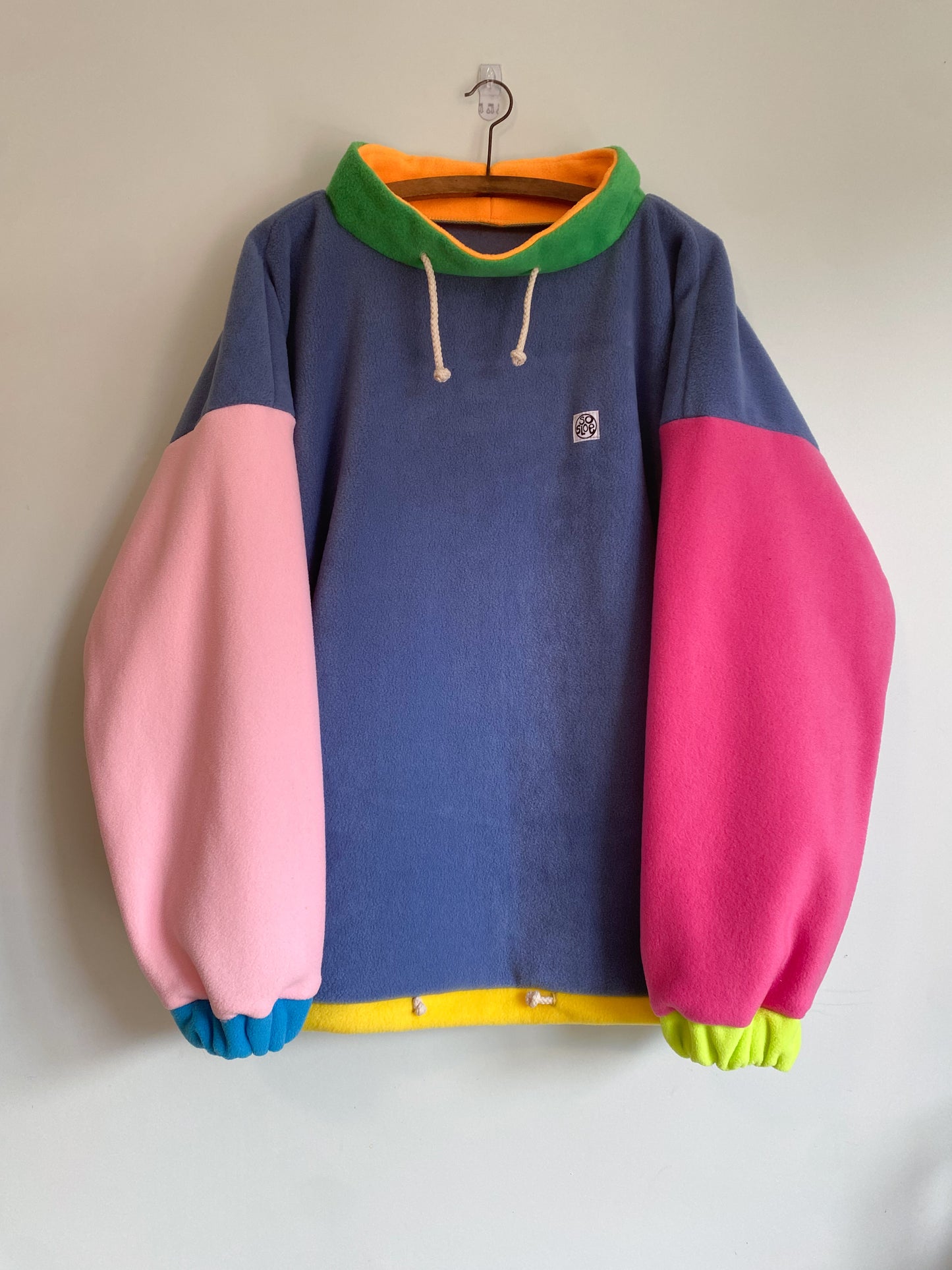 Fleece pullover