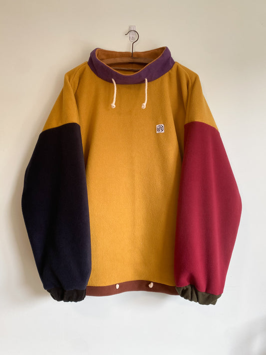 Fleece pullover