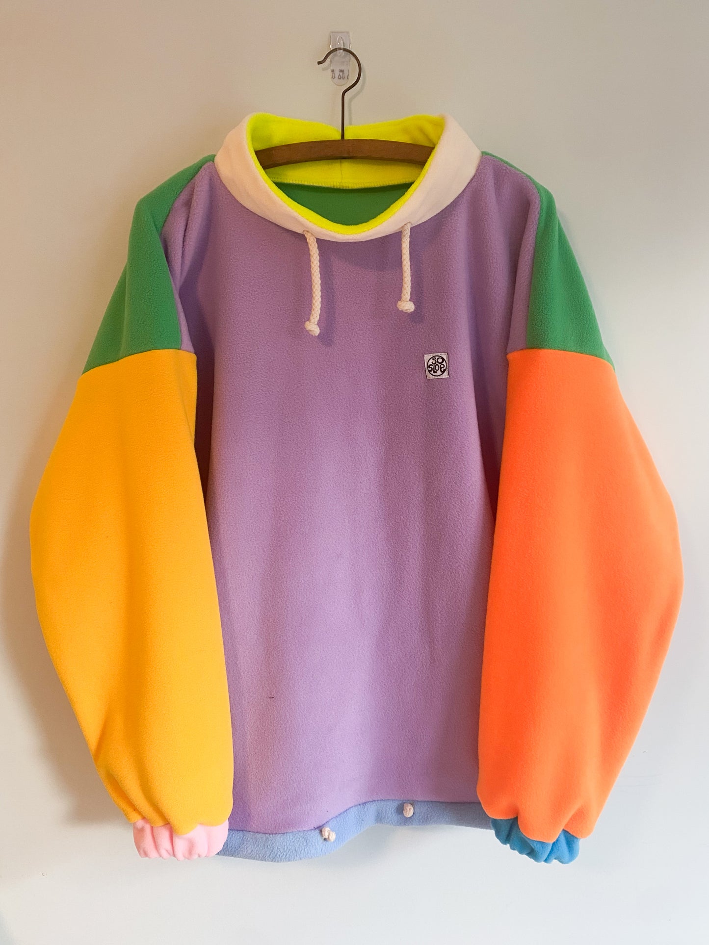 Fleece pullover