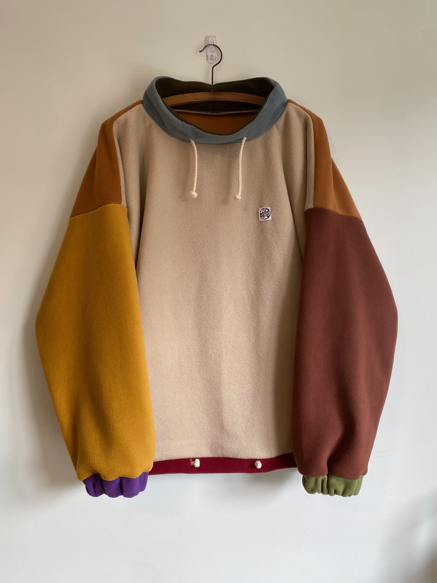 Fleece pullover