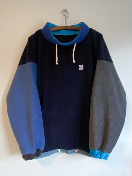 Fleece pullover